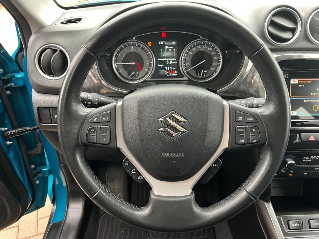Suzuki Vitara SUV 1,4 l 95 kw