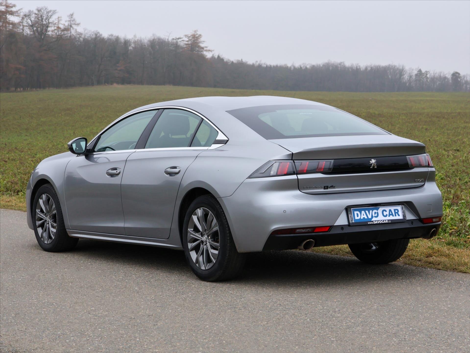 Peugeot 508 Liftback 1,6 l 133 kw