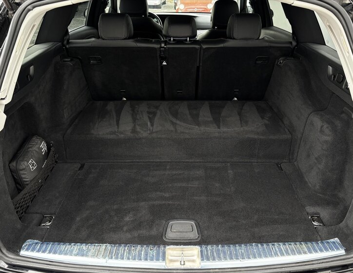 Mercedes-Benz Třídy E Kombi 2,0 l 143 kw