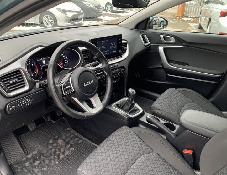 KIA Ceed Hatchback 998,0 73 kw