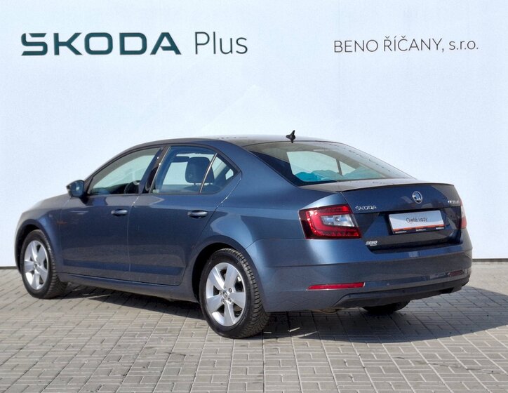 Škoda Octavia Sedan / Limuzína 1,5 l 110 kw