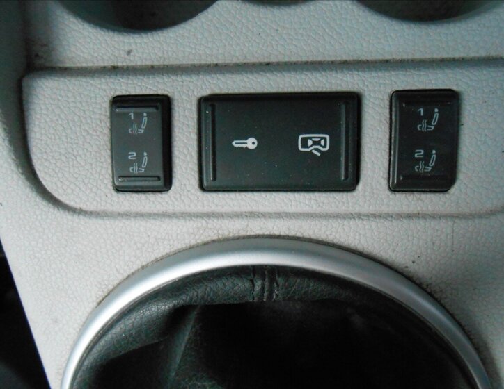 Škoda Roomster Kombi 1,4 l 63 kw