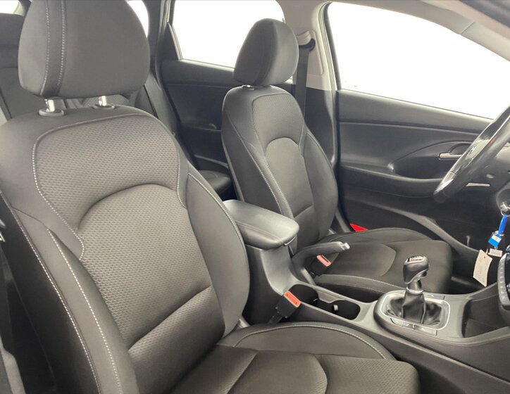 Hyundai i30 Kombi 1,6 l 81 kw