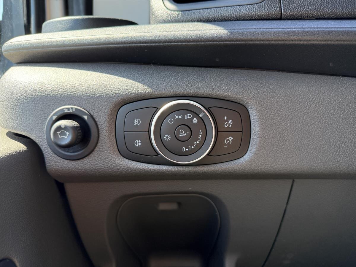 Ford Transit Skříň 2,0 l 96 kw