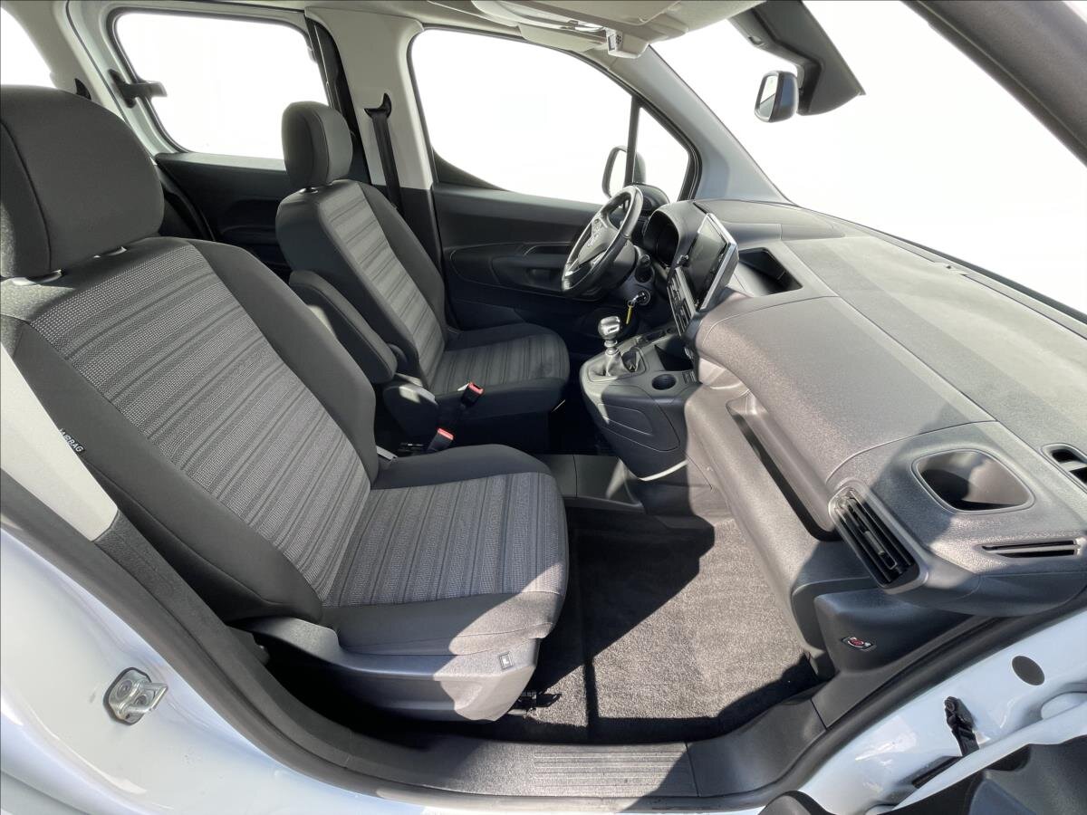 Opel Combo MPV 1,2 l 81 kw