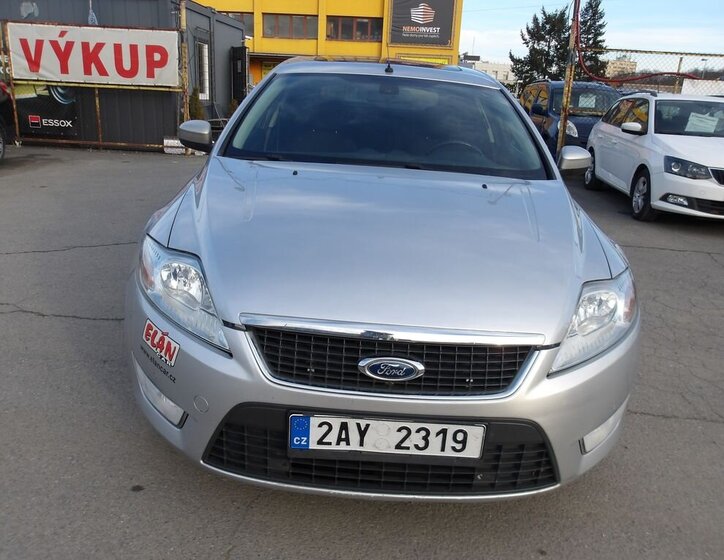 Ford Mondeo Hatchback 2,0 l 103 kw