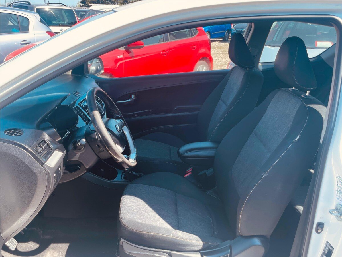 KIA Picanto Hatchback 998,0 51 kw