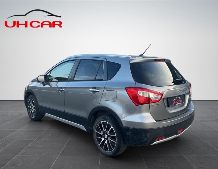 Suzuki SX4 S-Cross SUV / Terénní 1,6 l 88 kw