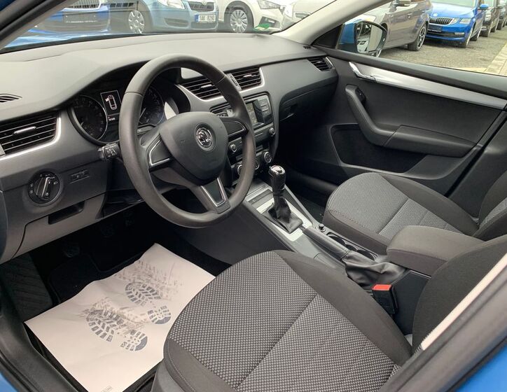 Škoda Octavia 14