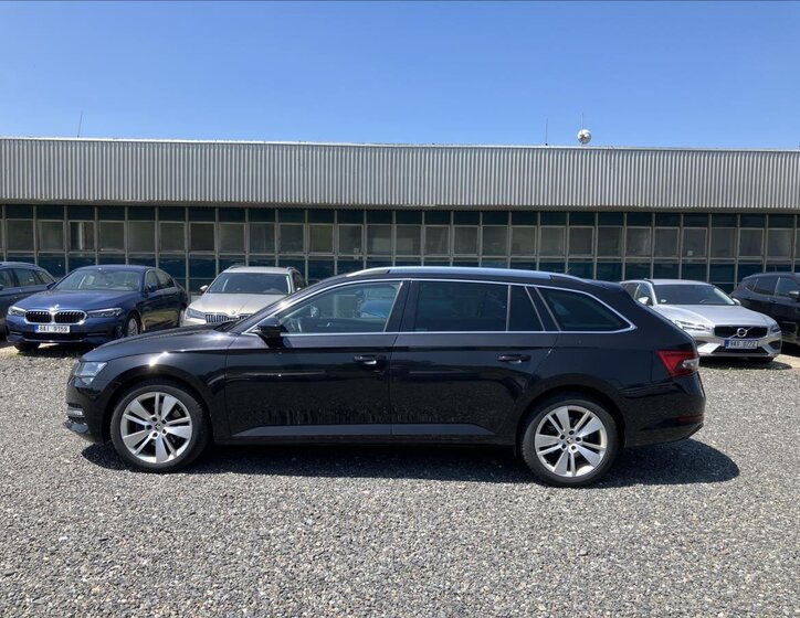 Škoda Superb Kombi 2,0 l 110 kw