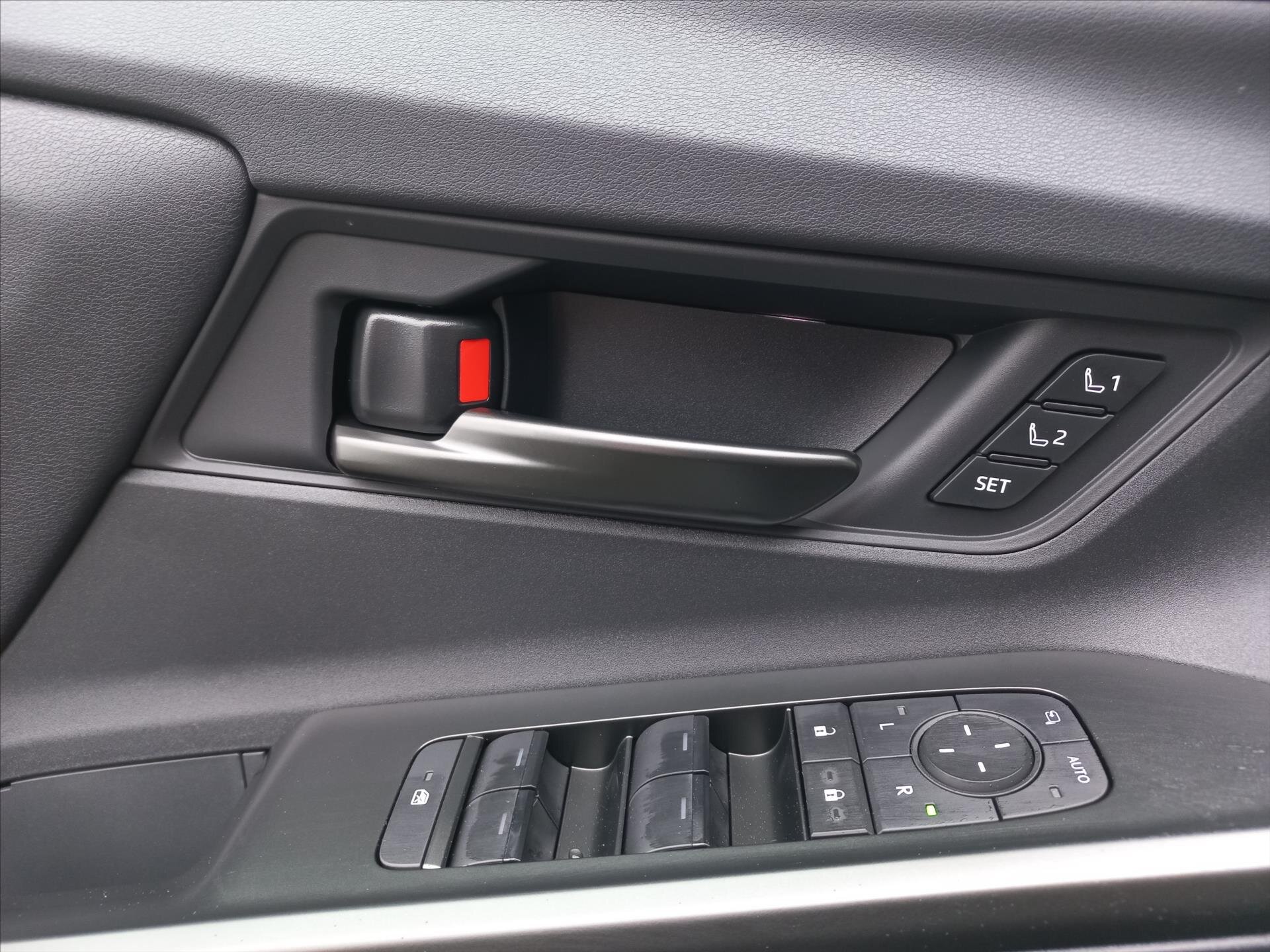 Toyota bZ4X SUV 0,0 255 kw