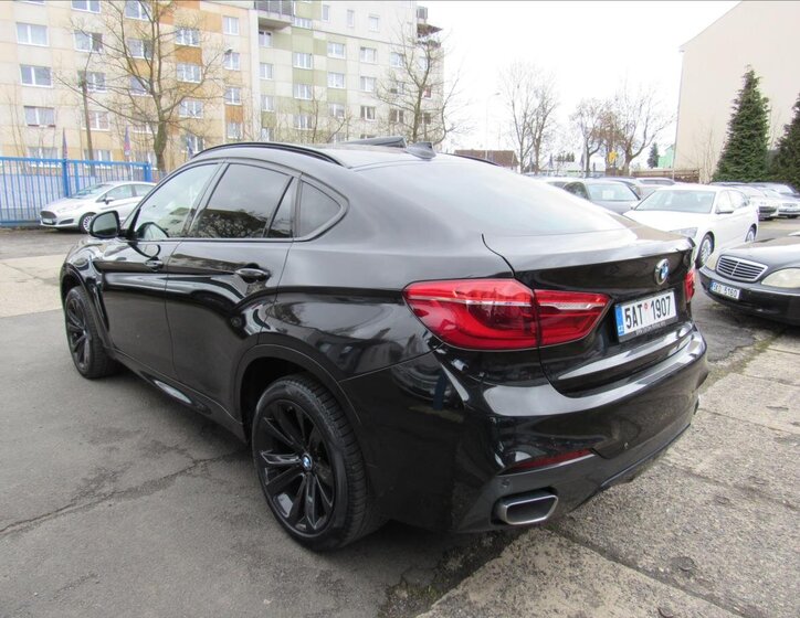 BMW X6 SUV / Terénní 3,0 l 190 kw