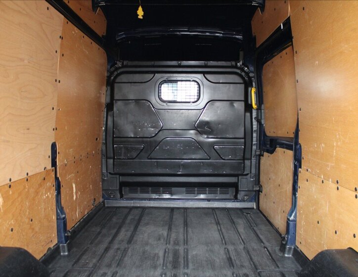 Ford Transit 18