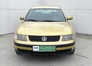 Volkswagen Passat Sedan 1,9 l 81 kw