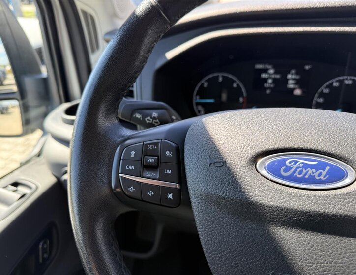 Ford Transit Skříň 2,0 l 96 kw
