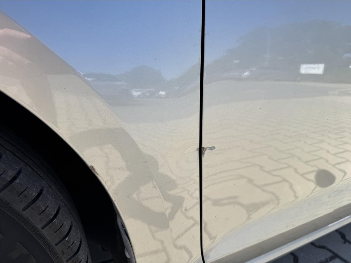 Volkswagen Golf Kombi 1,6 l 85 kw