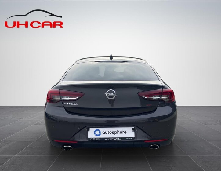 Opel Insignia Liftback 2,0 l 154 kw