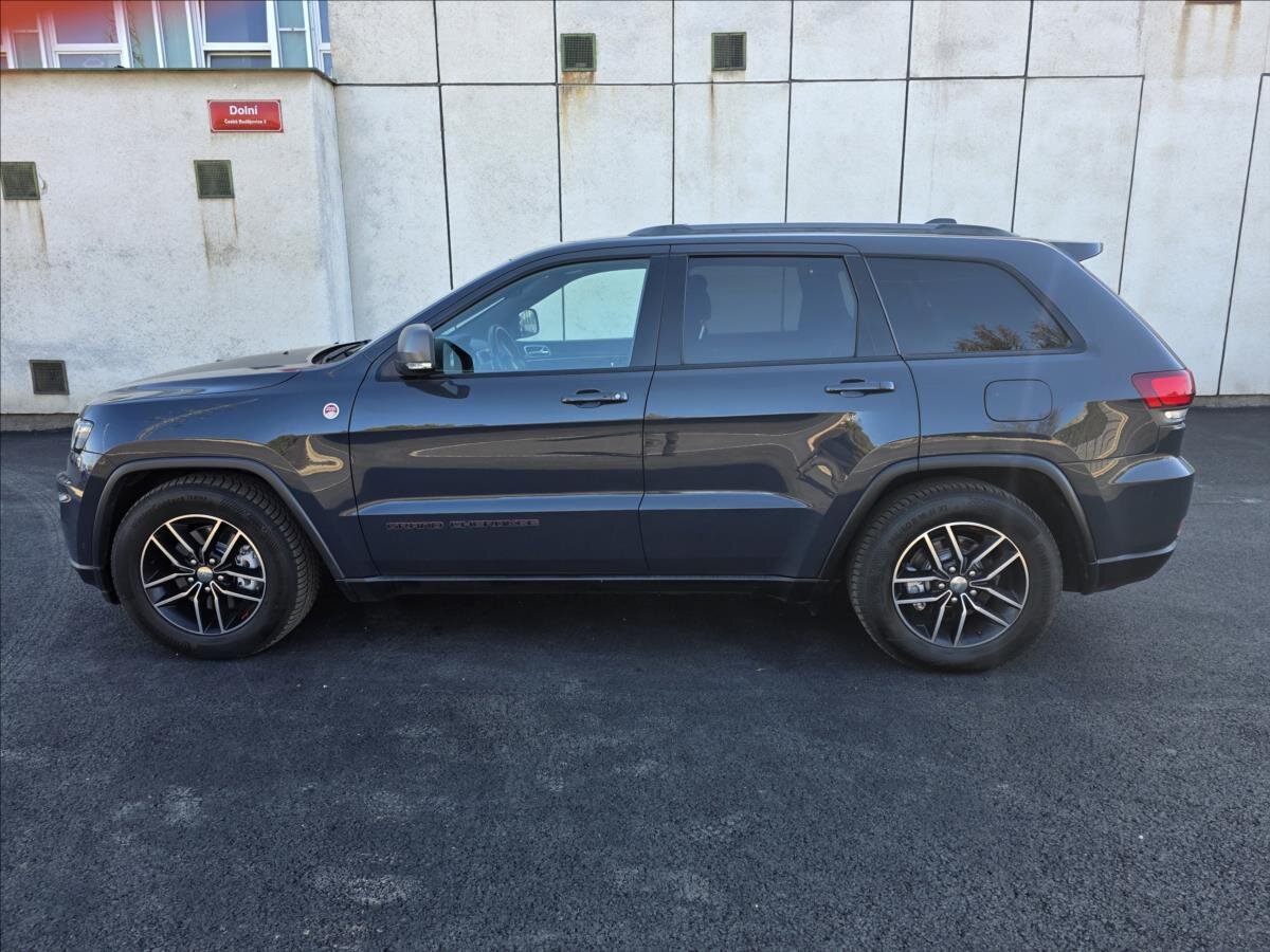 Jeep Grand Cherokee SUV / Terénní 3,0 l 184 kw