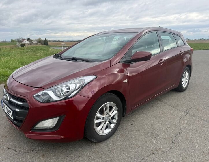 Hyundai i30 Kombi 1,6 l 81 kw