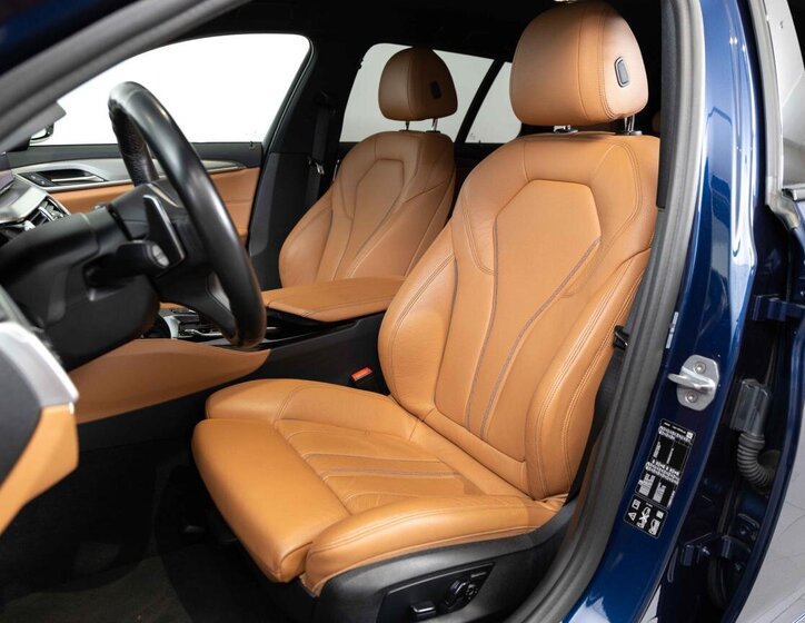 BMW Řada 5 Kombi 3,0 l 195 kw