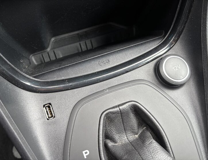 Ford Puma MPV 999,0 92 kw