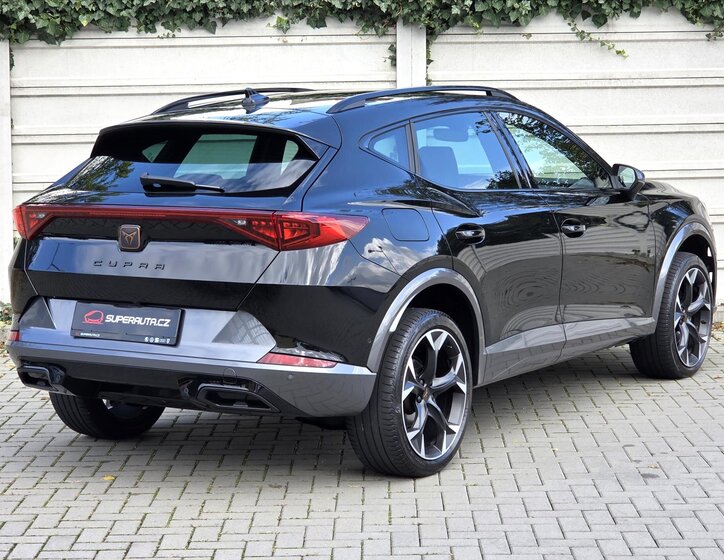 Cupra Formentor SUV / Terénní 1,5 l 110 kw