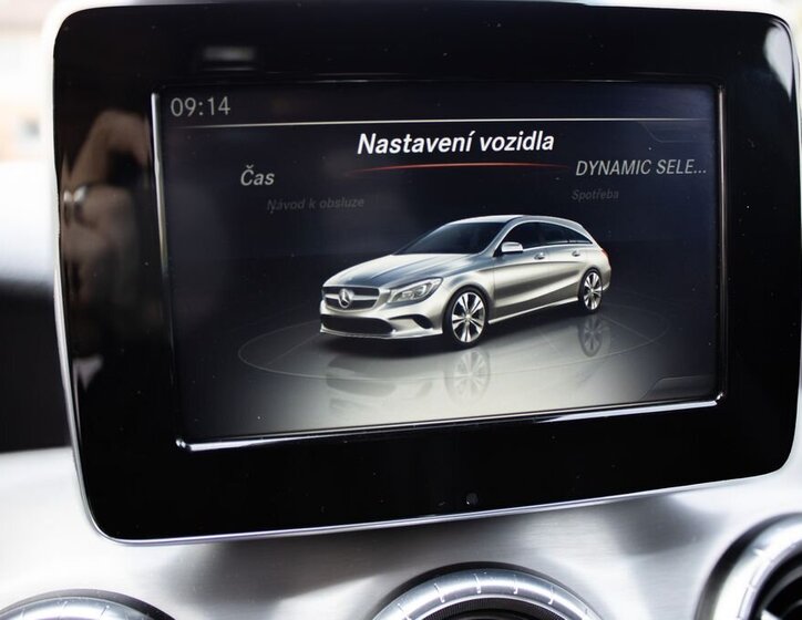 Mercedes-Benz CLA Kombi 1,5 l 80 kw