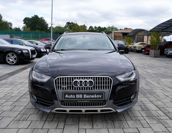 Audi A4 Allroad 1