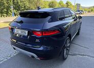 Jaguar F-Pace 7