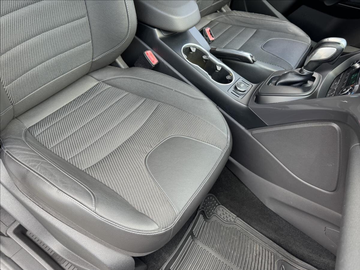 Ford Kuga MPV 2,0 l 103 kw