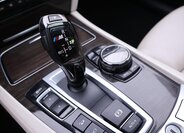 BMW Řada 7 32