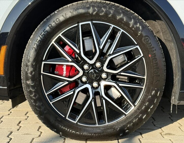 Ford Mustang Mach-E Hatchback 0,0 225 kw