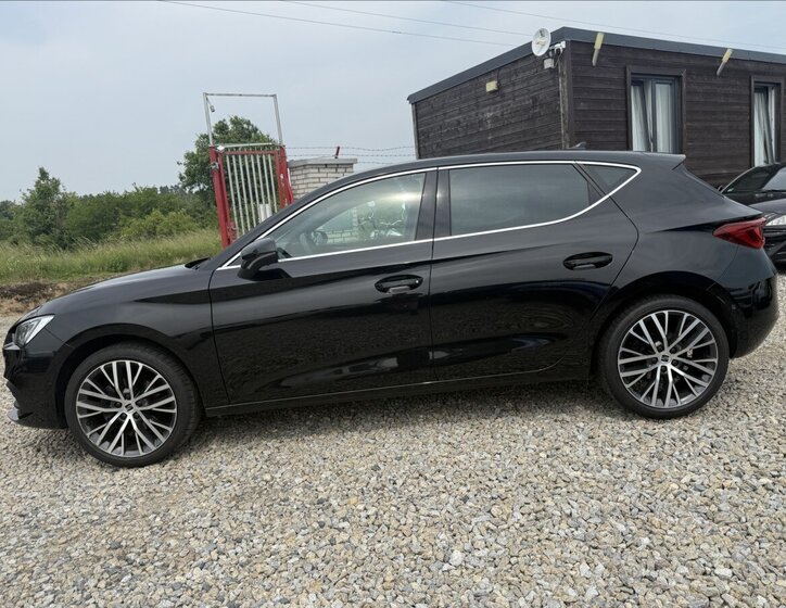 Seat Leon Hatchback 1,5 l 96 kw