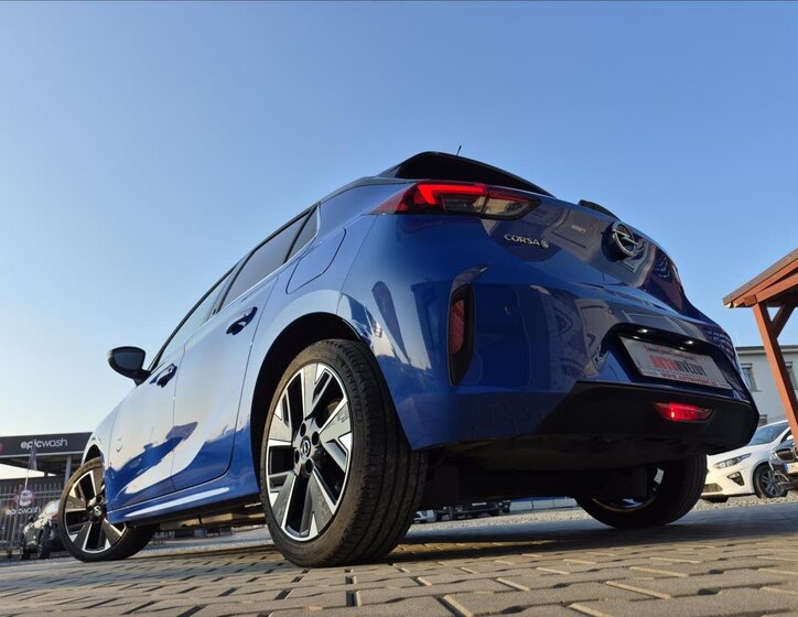 Opel Corsa Hatchback 0,0 100 kw