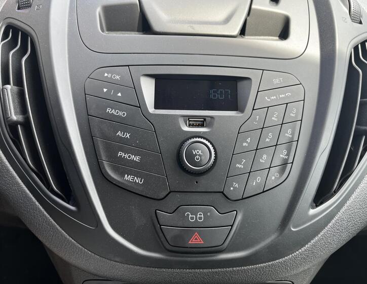 Ford Transit Courier 15