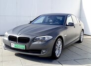 BMW Řada 5 Sedan 3,0 l 180 kw