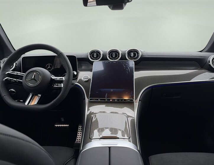 Mercedes-Benz GLC SUV 2,0 l 145 kw