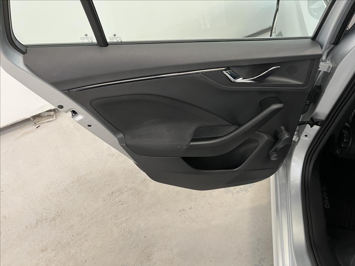 Škoda Kamiq SUV 999,0 81 kw