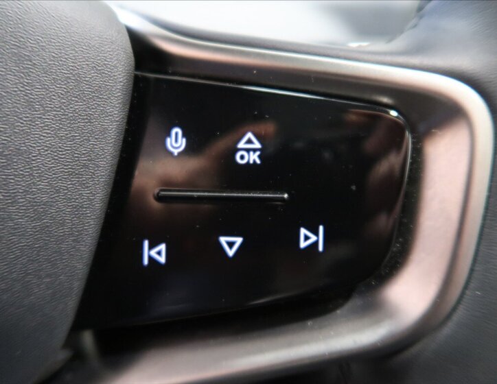 Volvo EX30 SUV 0,0 200 kw