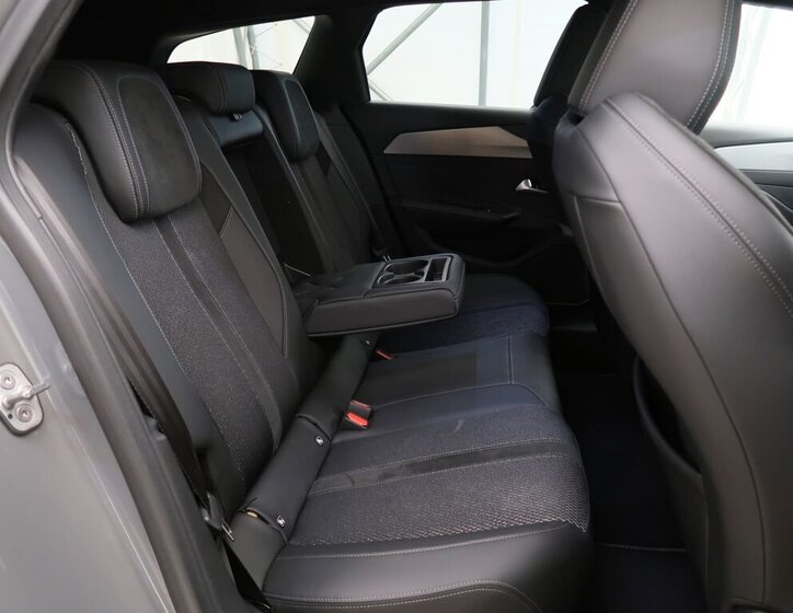 Peugeot 308 Kombi 1,2 l 96 kw