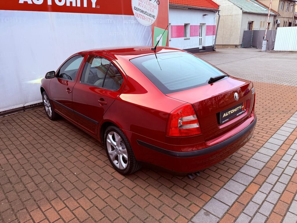 Škoda Octavia Liftback 2,0 l 103 kw