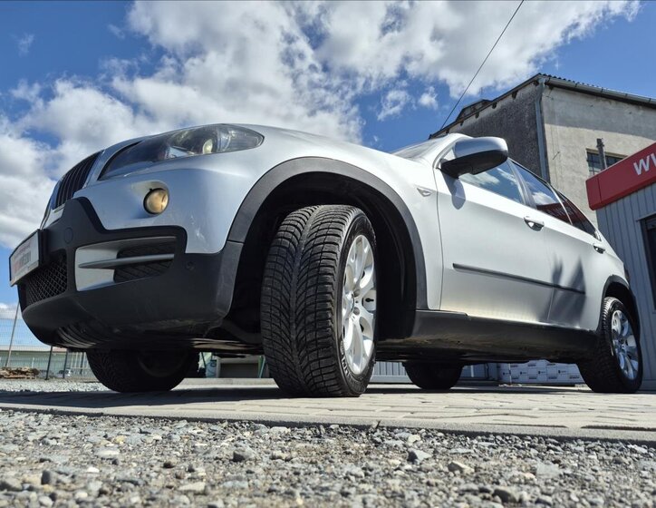 BMW X5 SUV / Terénní 3,0 l 173 kw