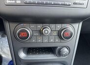 Nissan Qashqai Hatchback 2,0 l 104 kw