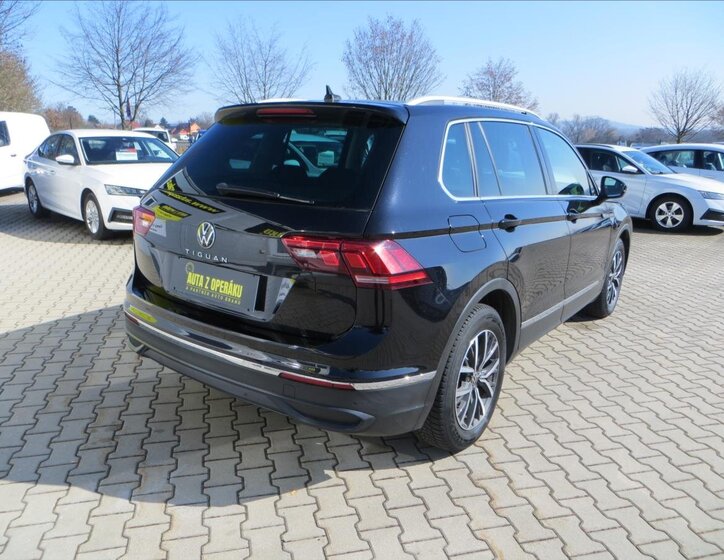 Volkswagen Tiguan SUV / Terénní 1,5 l 110 kw