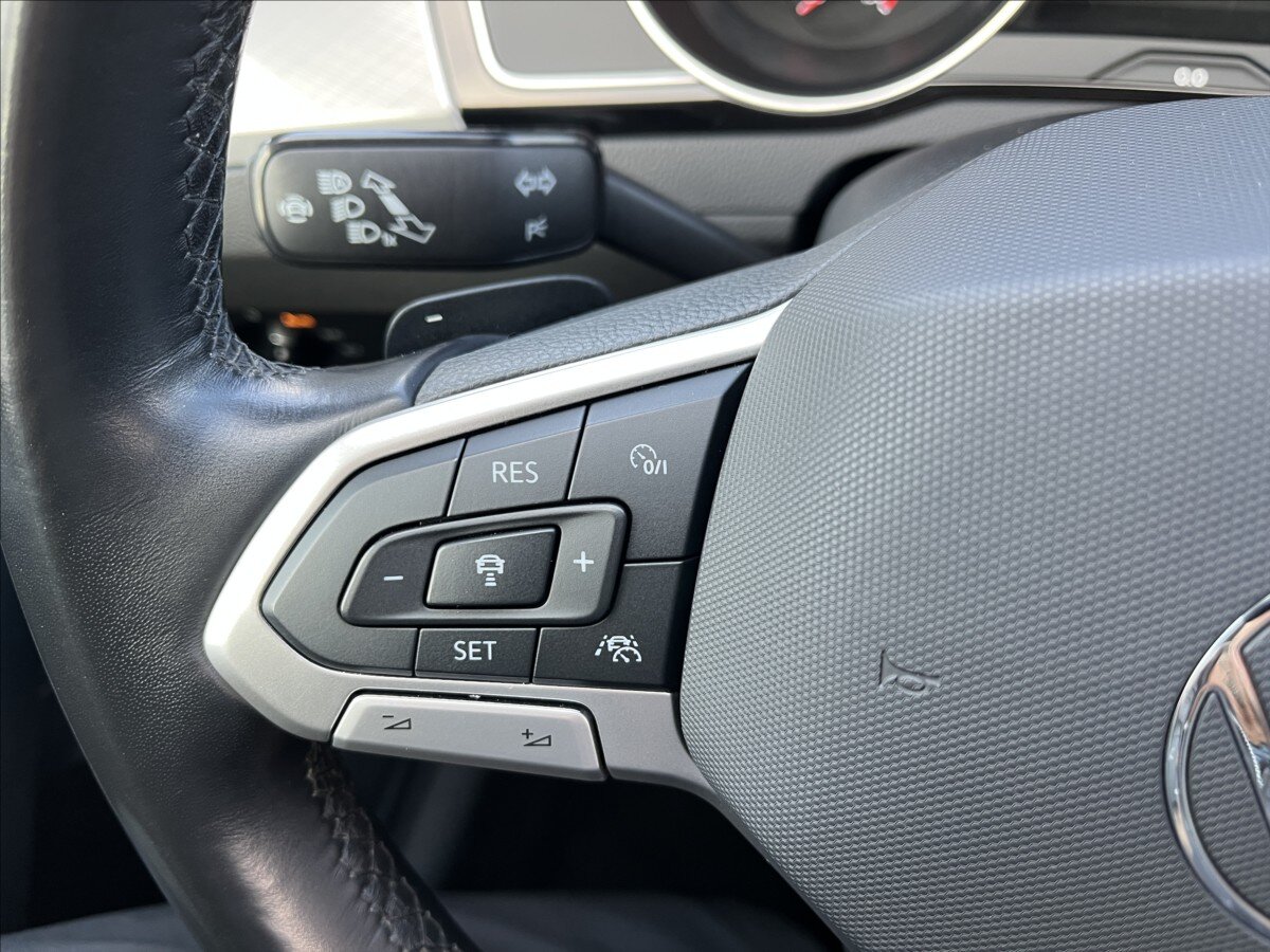 Volkswagen Passat Kombi 2,0 l 110 kw
