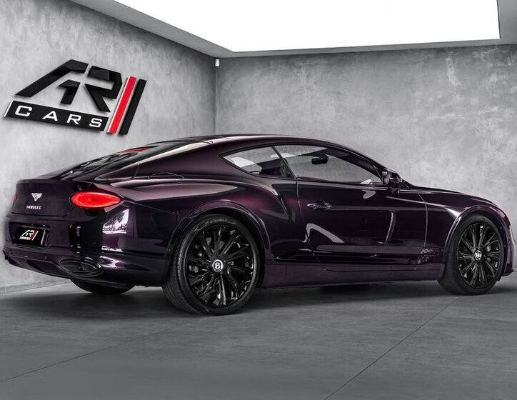 Bentley Continental GT Kupé 6,0 l 485 kw