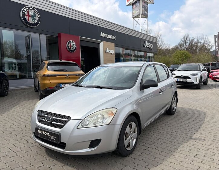 KIA Ceed Hatchback 1,6 l 84 kw