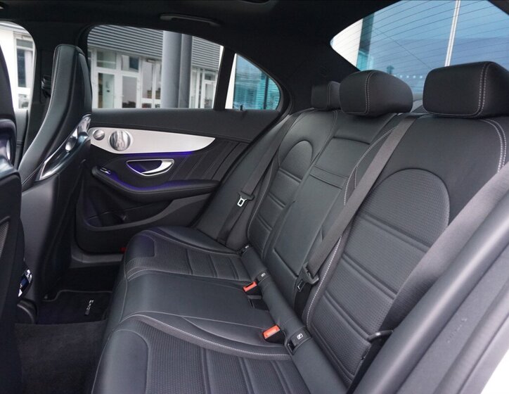 Mercedes-Benz Třídy C Sedan 4,0 l 375 kw