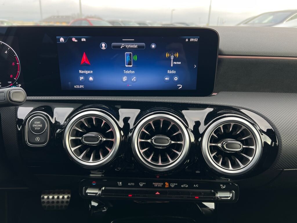 Mercedes-Benz Třídy A Hatchback 2,0 l 110 kw