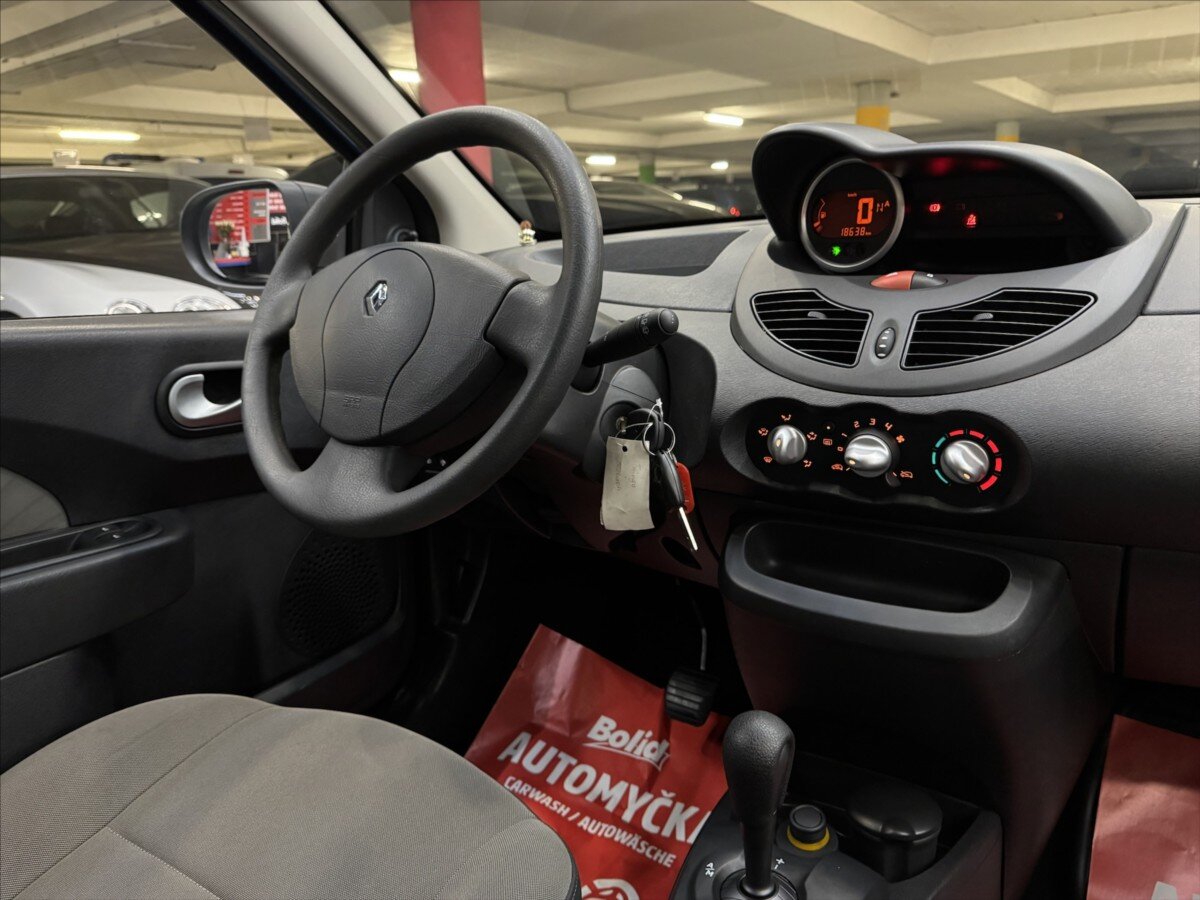 Renault Twingo Hatchback 1,1 l 55 kw